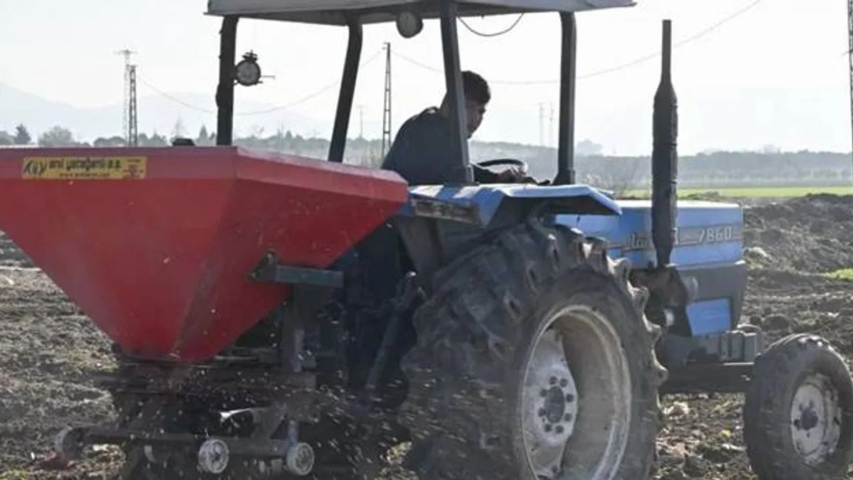 Büyükşehir’in Tohumları Sarıçalı Mahallesi’nin Merasını Yeşertecek