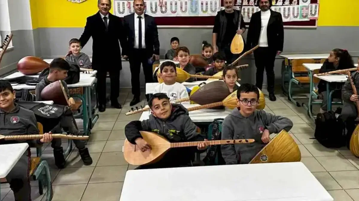 Bursa Gemlik'te çocuklar sanat ve sporla buluşuyor
