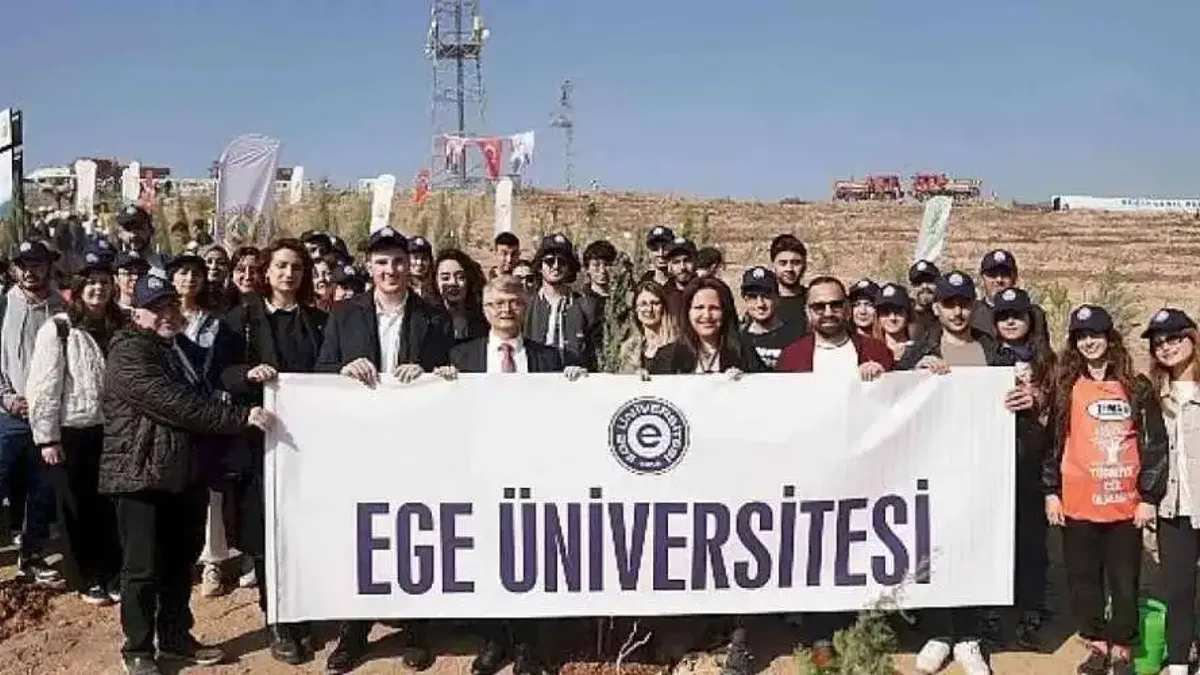 Milli Ağaçlandırma Günü'nde binlerce fidan toprakla buluşturuldu
