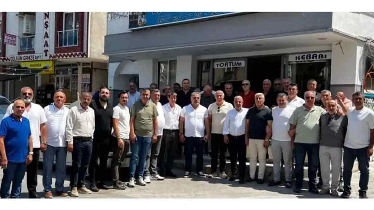 Erzurum camiası İzmir’de buluştu... Hedef 6-11 Ekim tanıtım günleri