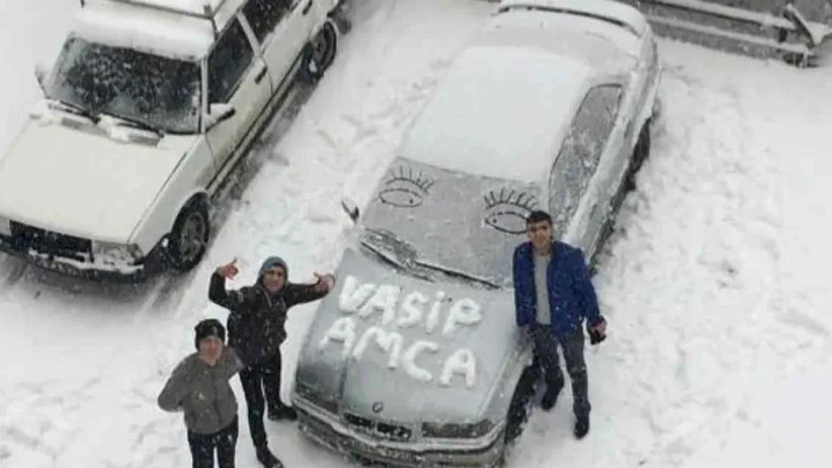Ankaralı öğrencilerin kar tatili talebine Samsun'dan destek