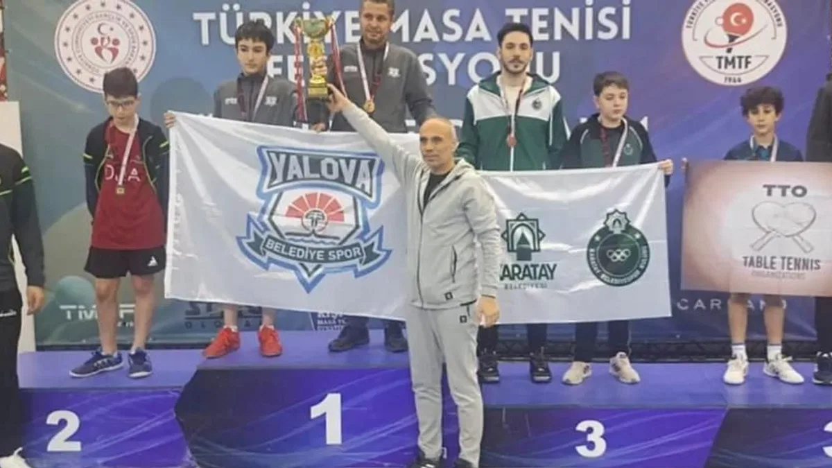 Konya'da masa tenisi ve halterde Karatay rüzgarı