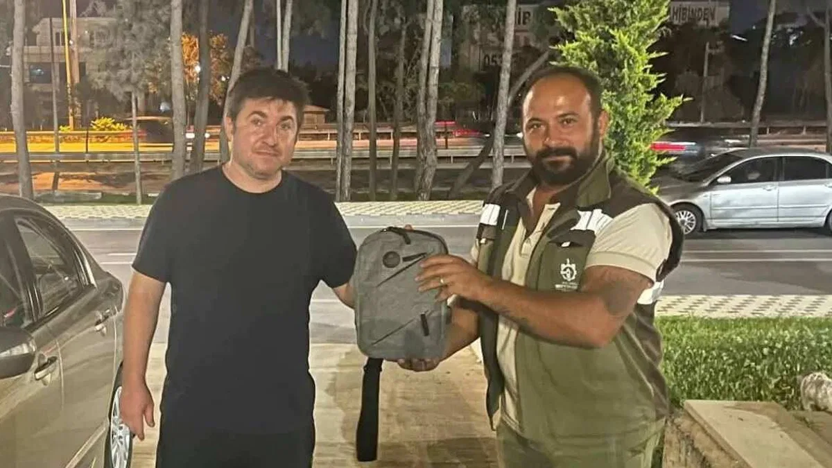 Gebze'de bulunan servet değerindeki çanta sahibine ulaştı