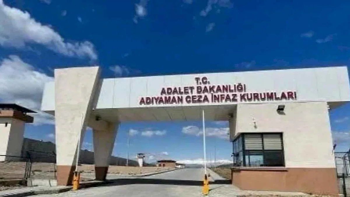 Adıyaman'da uyuşturucu taciri Jandarma'ya takıldı
