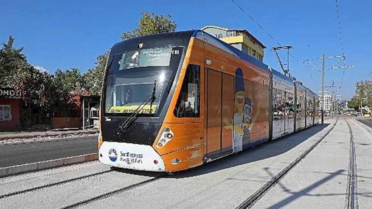 Doğu Garajı-Meydan Arasındaki Tramvay Seferleri Yeniden Başladı