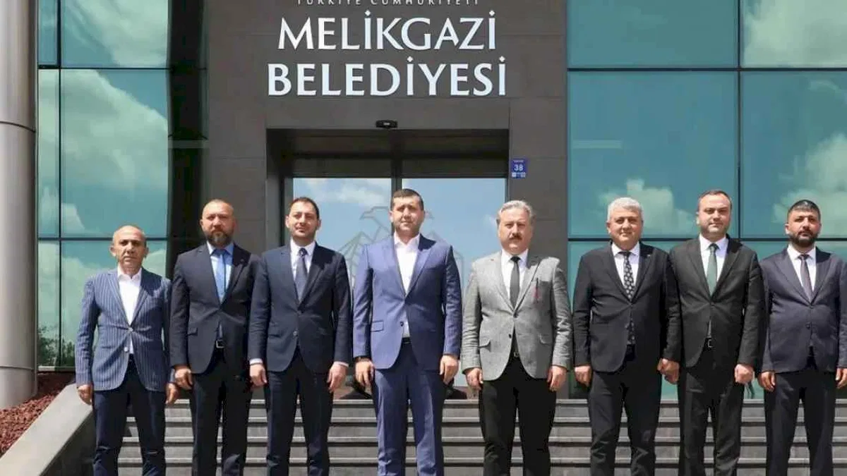 MHP Kayseri'den Melikgazi'ye ziyaret
