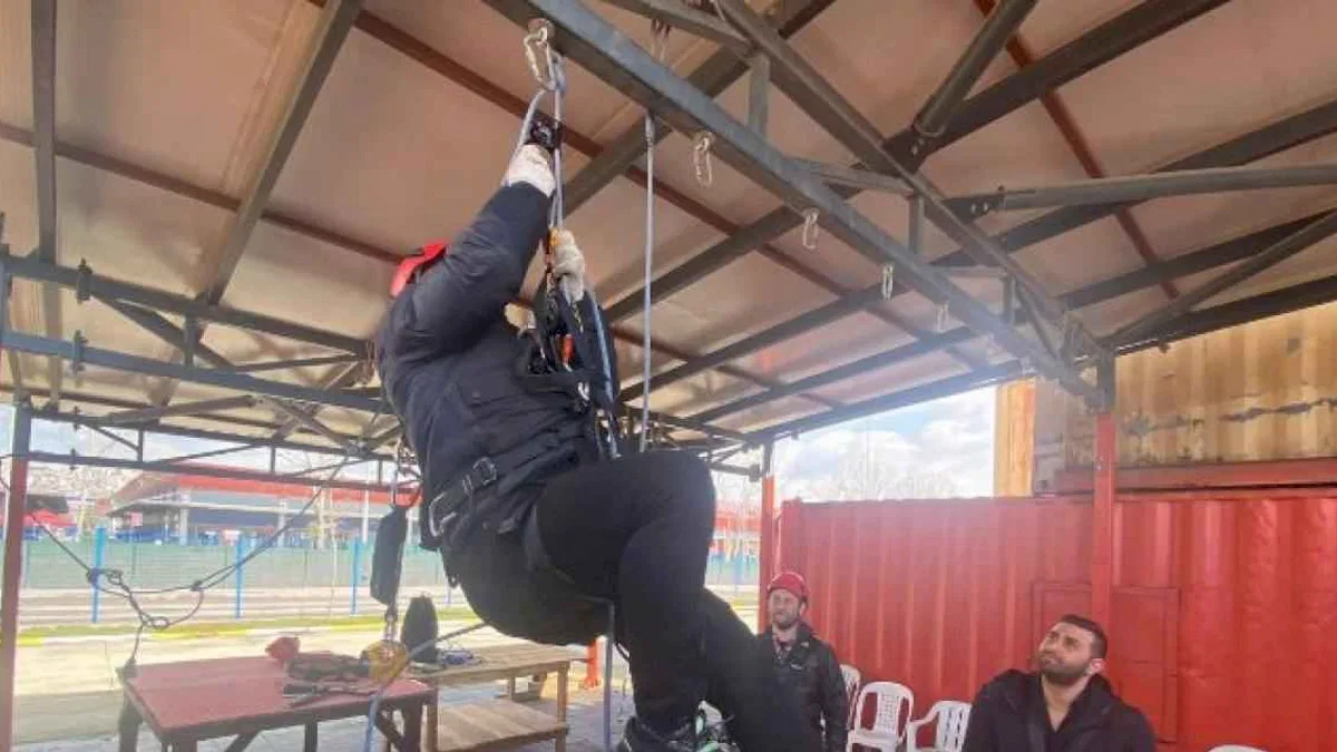 Kocaeli'de teleferik ekibine hayati eğitim