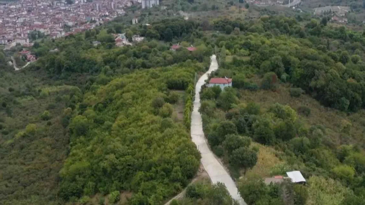 Ordu Büyükşehir’den Ünye Bayramca’ya yol müjdesi