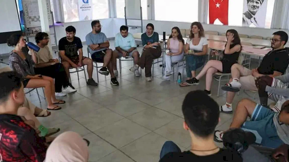 Antalya’da gençler kültürlerarası diyalog için buluştu