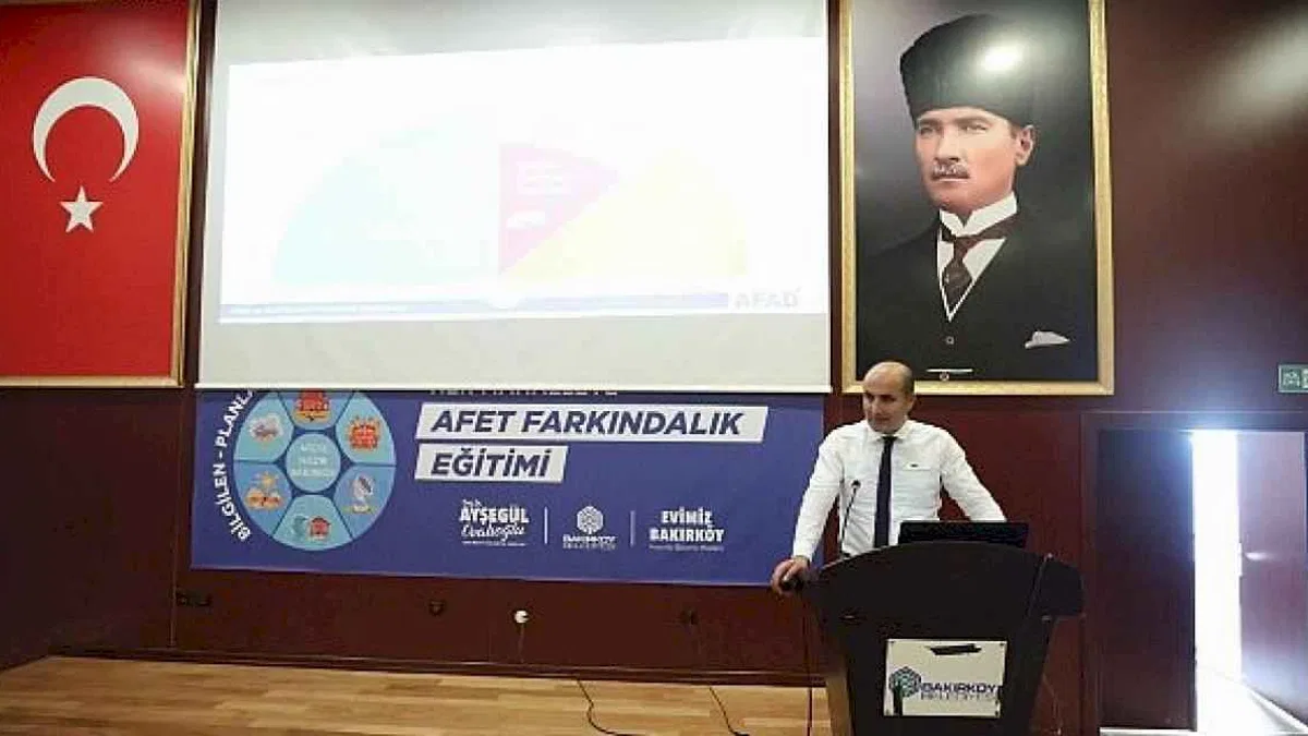 Bakırköy'de afet farkındalık eğitimleri devam ediyor