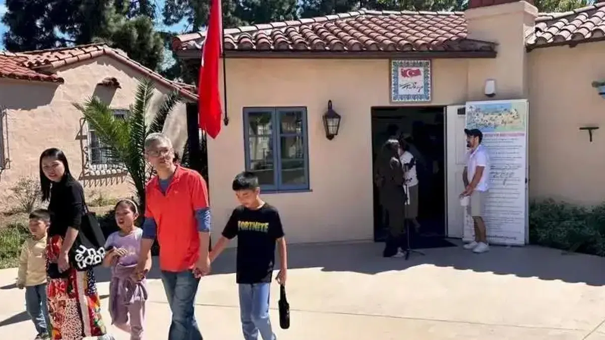 Gurbette bir Türk Evi: San Deiego'da kalpleri ısıtan buluşma noktası