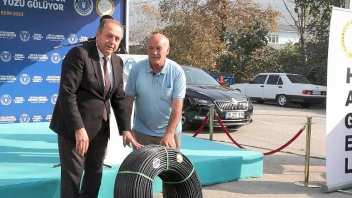 Bursa Gemlik'te çiftçinin yüzü HAGEL ile güldü