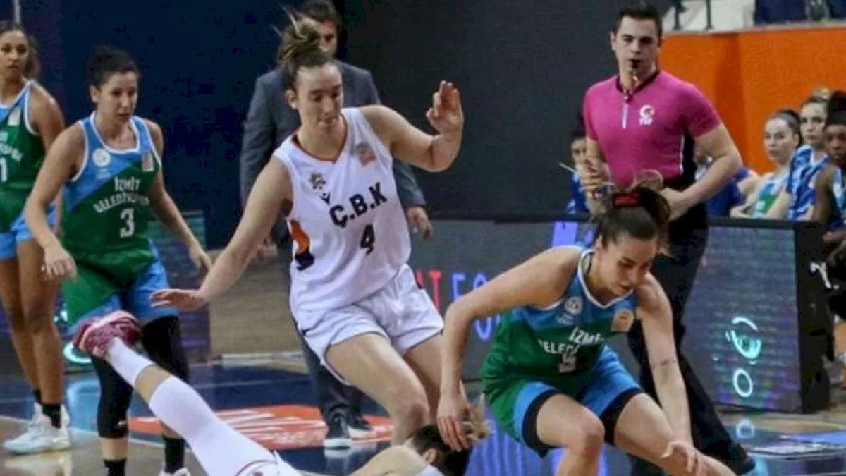 İzmit’in Perileri, Mersin’den galibiyetle döndü