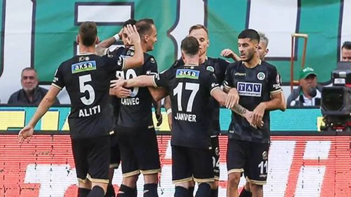 Konyaspor 0-2 Alanyaspor (Maç Sonucu) Alanyaspor deplasmanda kazandı!
