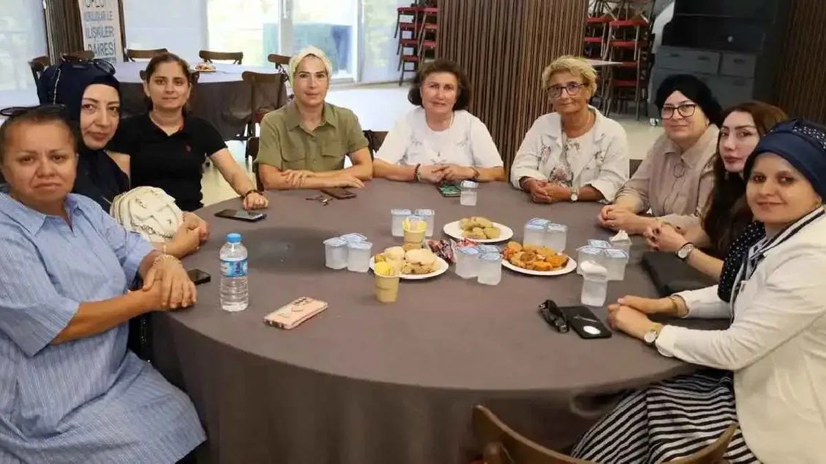 Kocaeli Büyükşehir’den muhtarlara vatandaş odaklı eğitim