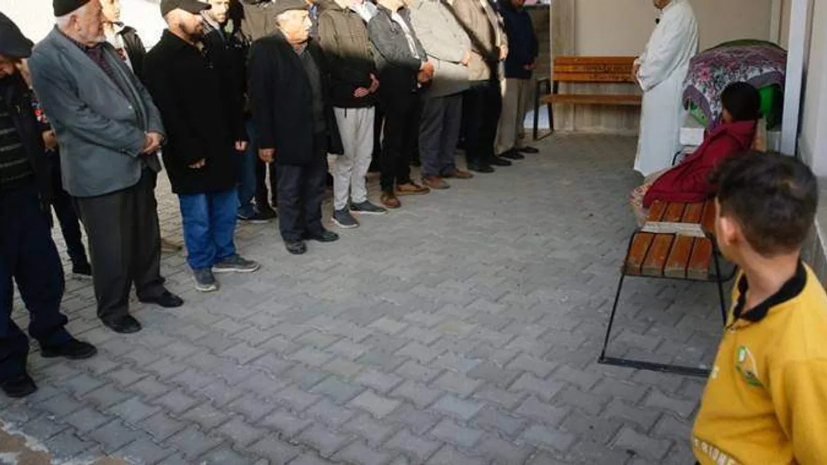 Eskişehir'de 6 yaşındaki kızın ölümüyle ilgili gözaltına alınan hala adliyeye sevk edildi