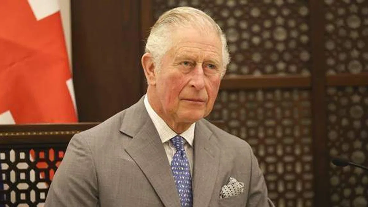 Charles, İngiltere'nin resmen yeni kralı ilan edildi