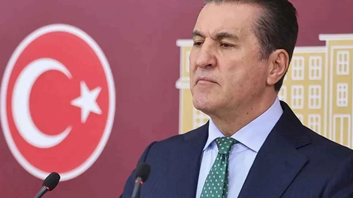 CHP’li Sarıgül: 35-40 yıllık öğretmenleri öğrencilerinden ayırmayın