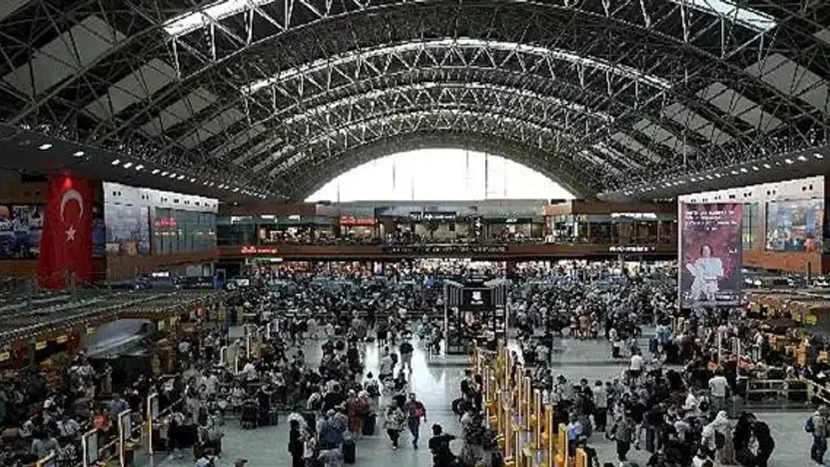 Sabiha Gökçen Havalimanı'ndan rekor üstüne rekor