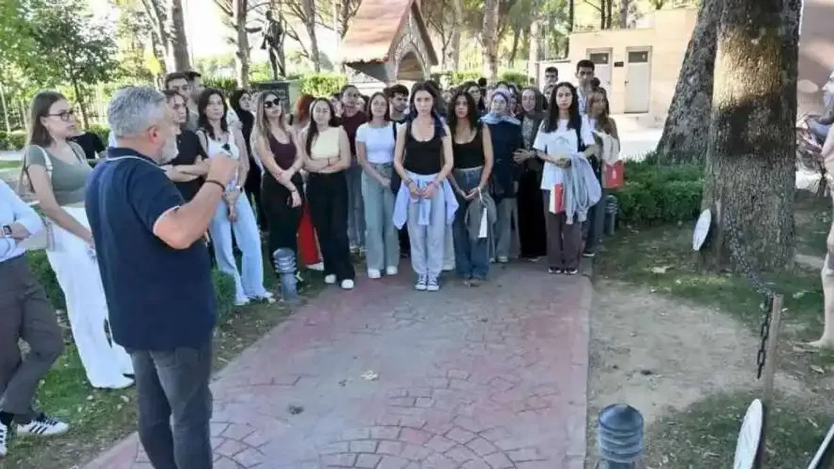 Manisa üniversite öğrencilerine tanıtılıyor