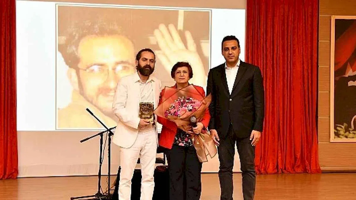 Çiğli; Hasret Gültekin'i unutmadı