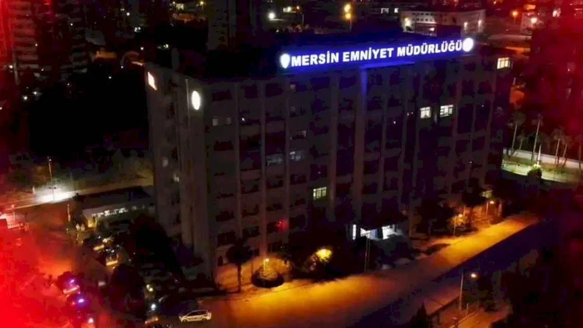 21 ilde FETÖ'cülere 55 'Kıskaç'!