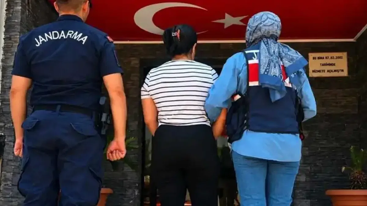 25 yıl 8 ay hapis cezasıyla aranan cinayet hükümlüsü Manavgat'ta yakalandı