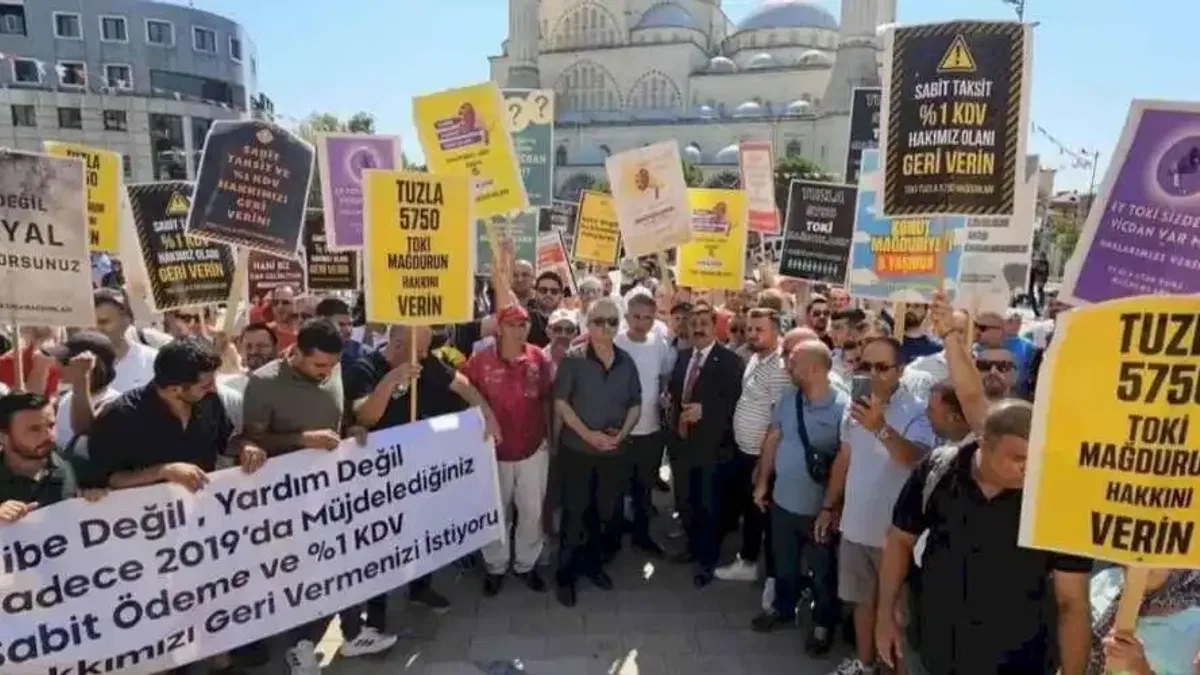 İYİ Partili Türkoğlu TOKİ mağdurlarına ses oldu! Bakan Kurum'a TOKİ soruları...