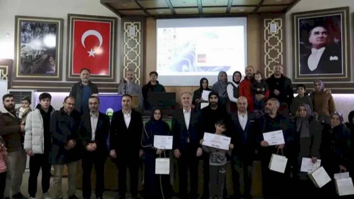 Bursa İnegöl'de 'Aile Okulu'nun ödülleri sahiplerini buldu