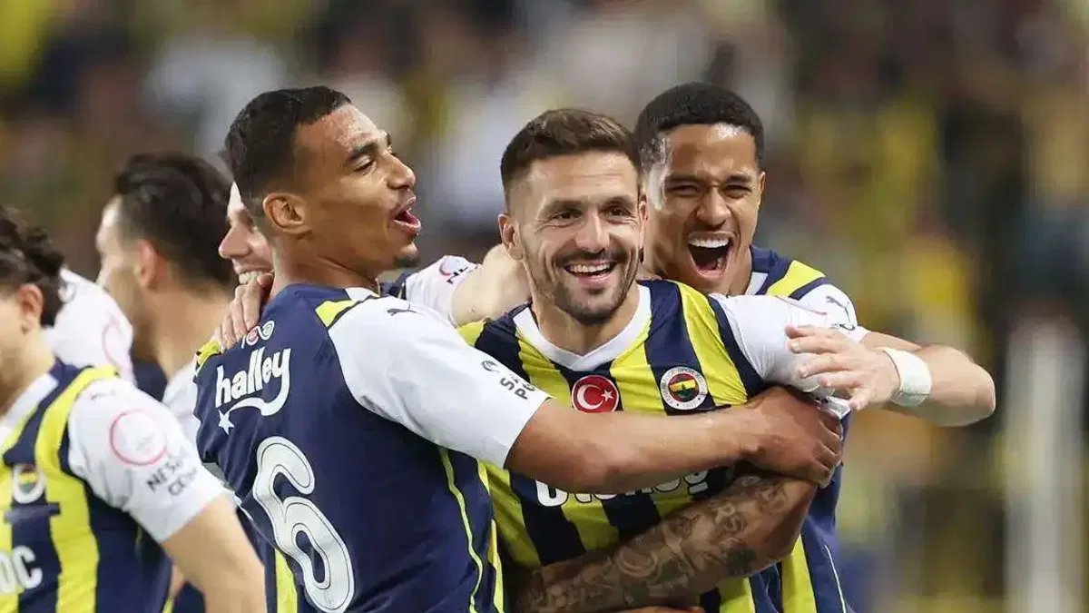 Fenerbahçe 4-2 Y. Adana Demirspor (Maç Sonucu) Fener evinde hata yapmadı!