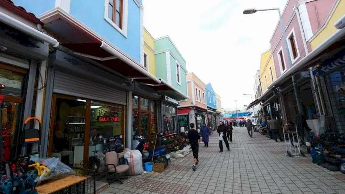 Sakarya’nın yaşayan hafızası Uzunçarşı yenileniyor