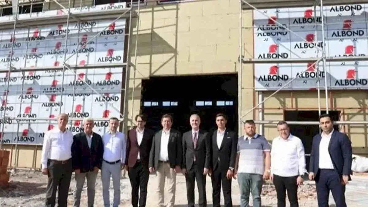 “İnegöl’e güzel bir eser kazandırıyoruz”