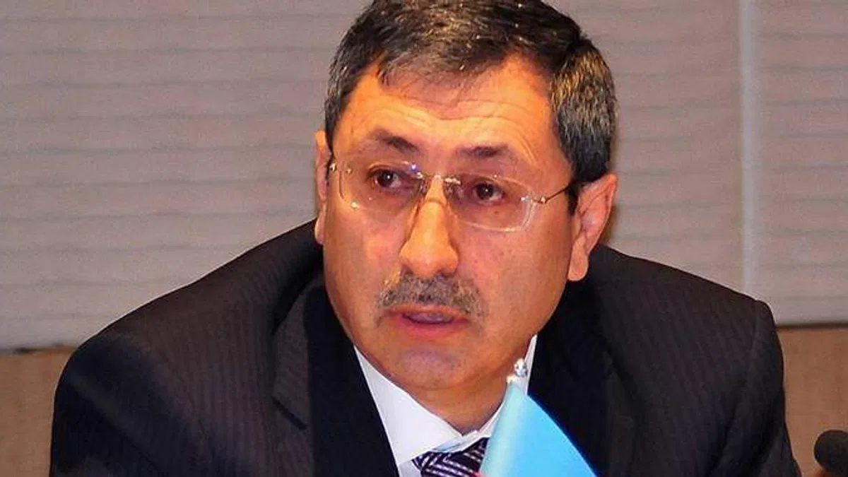 Azerbaycan, Ermenilerin büyükelçilik saldırısı dolayısıyla Fransa'ya nota verdi