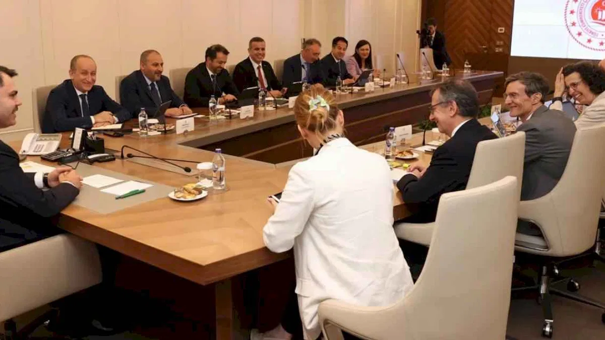 Bakan Kurum EBRD heyetini ağırladı