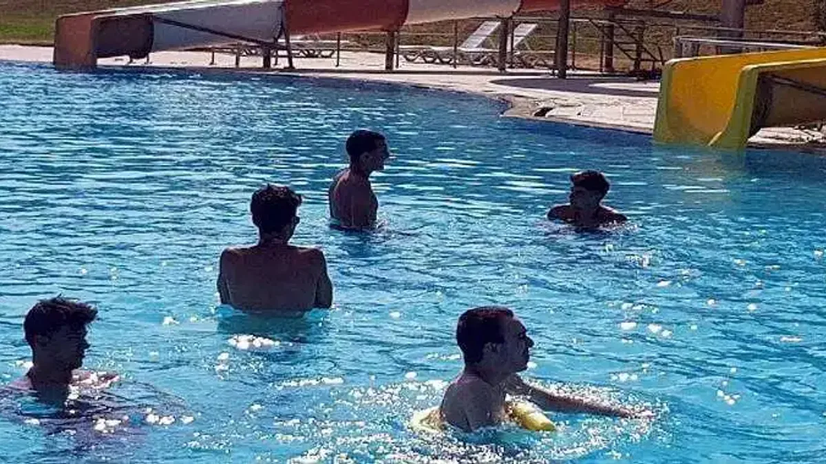 Özel Bireyler AQUA Parkta Serinlediler