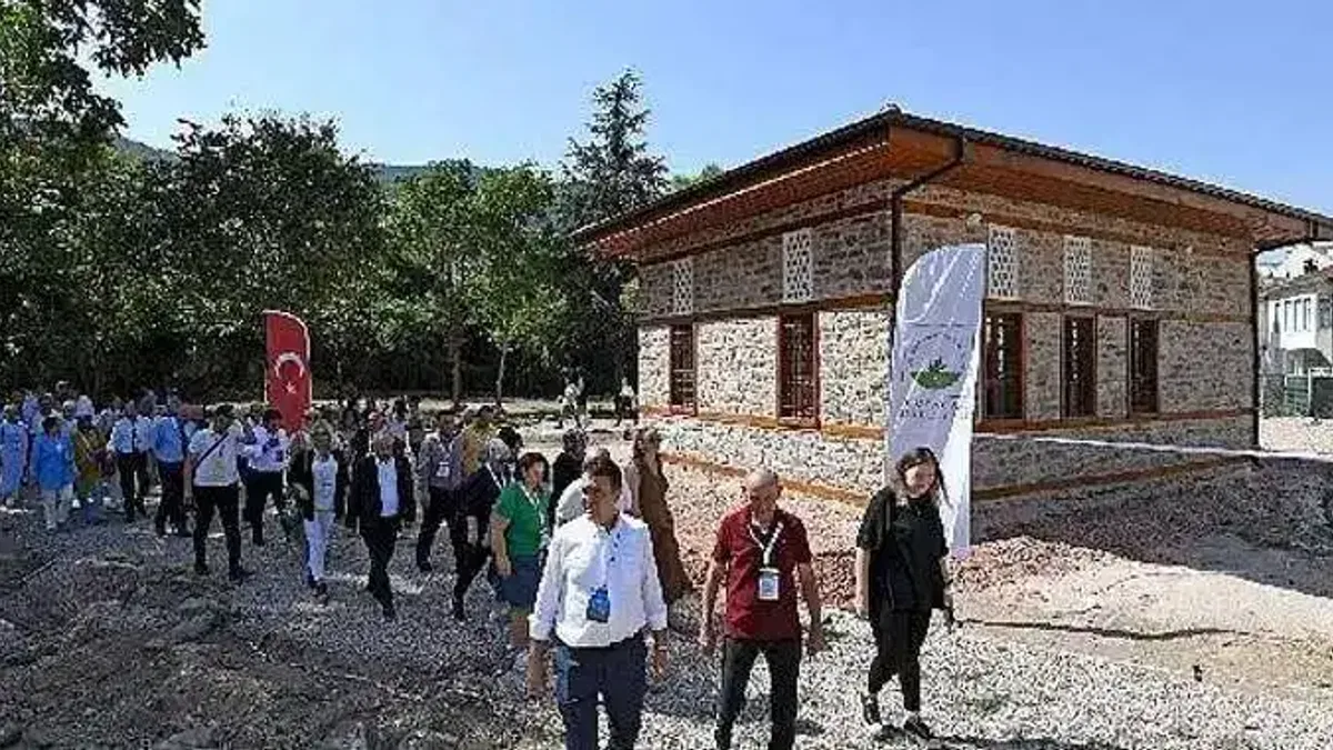 Tarihi Kentler Birliği'nden tarihte yolculuk