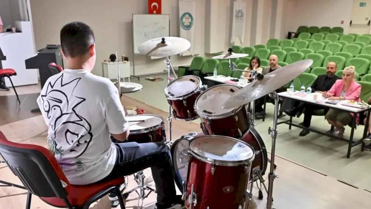 Manisa'da Gençlik Senfoni Orkestrası seçmeleri tamamlandı