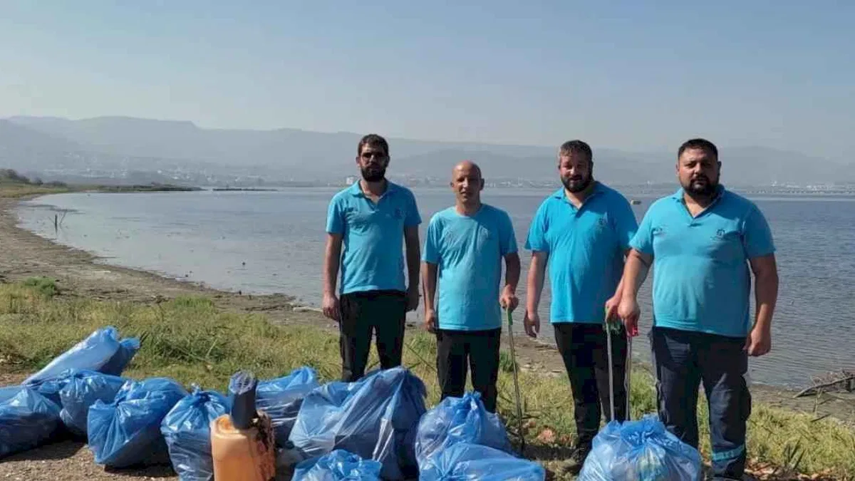 Kocaeli’de sahil temizliği Mavi Takım’dan sorulur