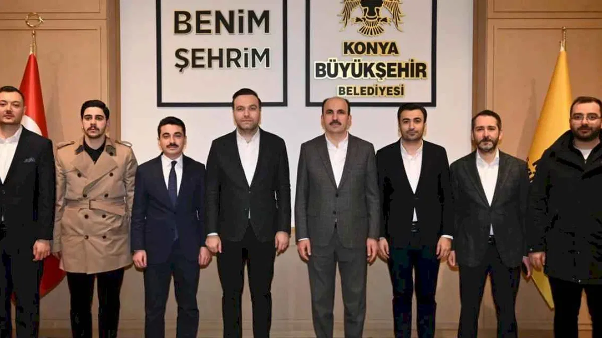 AK Gençlik'ten Konya'da Başkan Altay'a ziyaret