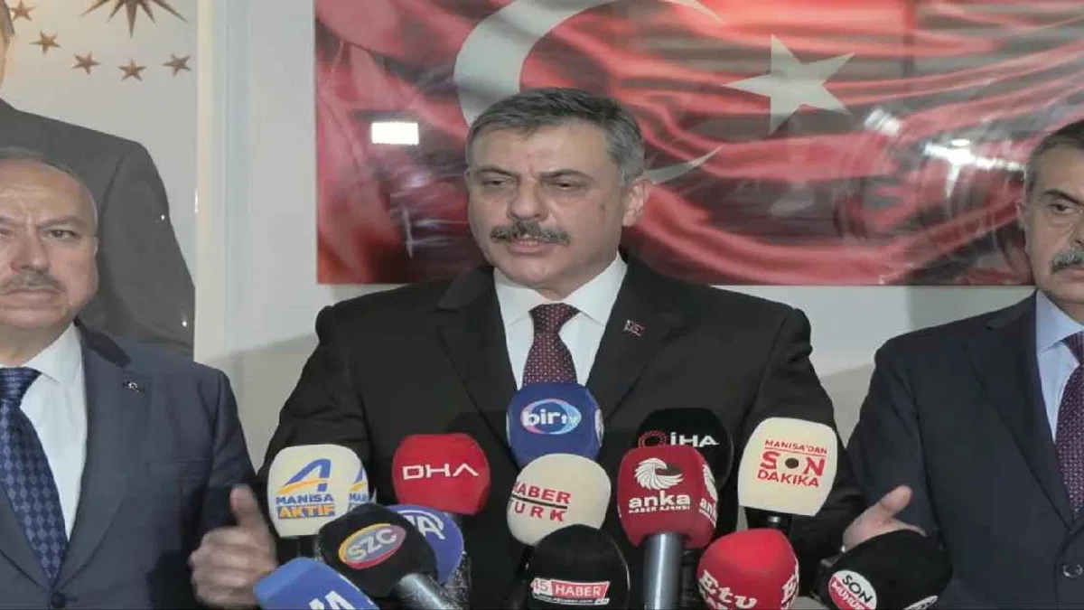 Bakan Çiftçi: 3 öğrenci yoğun bakımda