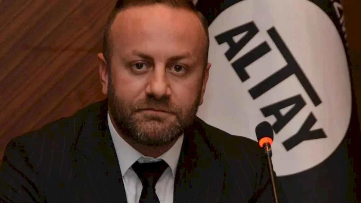 Sinan Kanlı adaylığını açıkladı