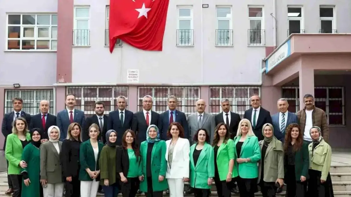 Bursa Gemlik 11 Eylül İlkokulu'nda sağlıklı yaşam rüzgârı