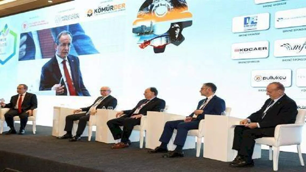 Kömür endüstrisinin dönüşümü konuşuldu