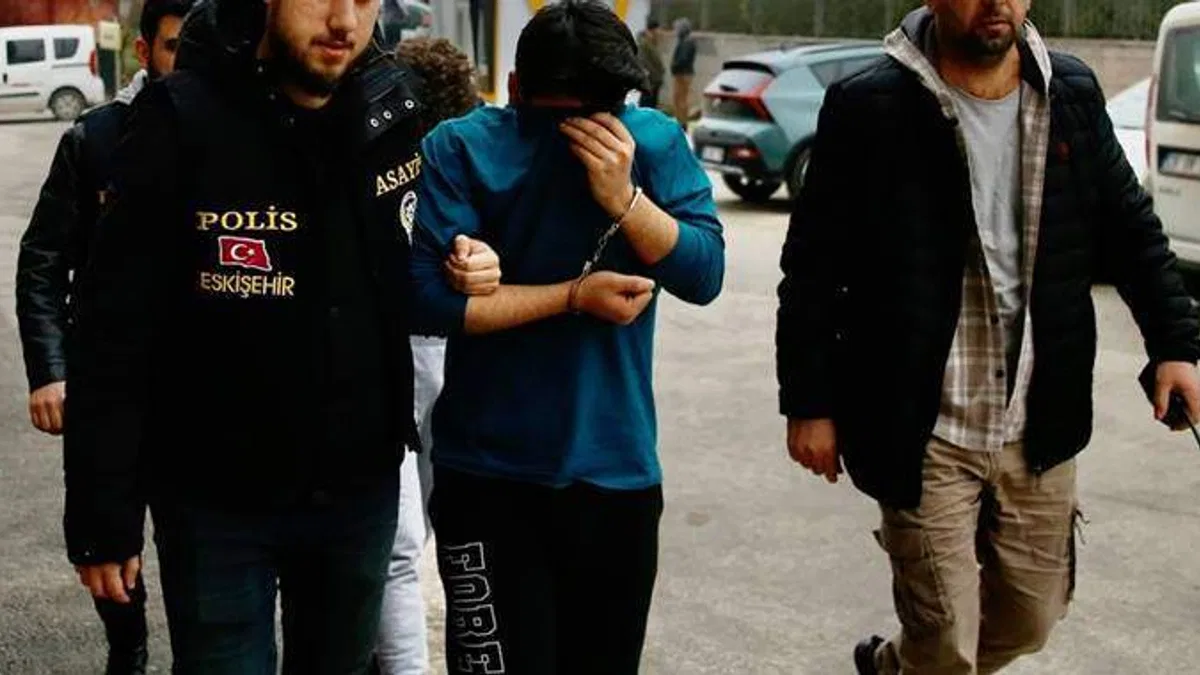 Eskişehir'de kız arkadaşını öldürdüğü iddia edilen zanlı tutuklandı