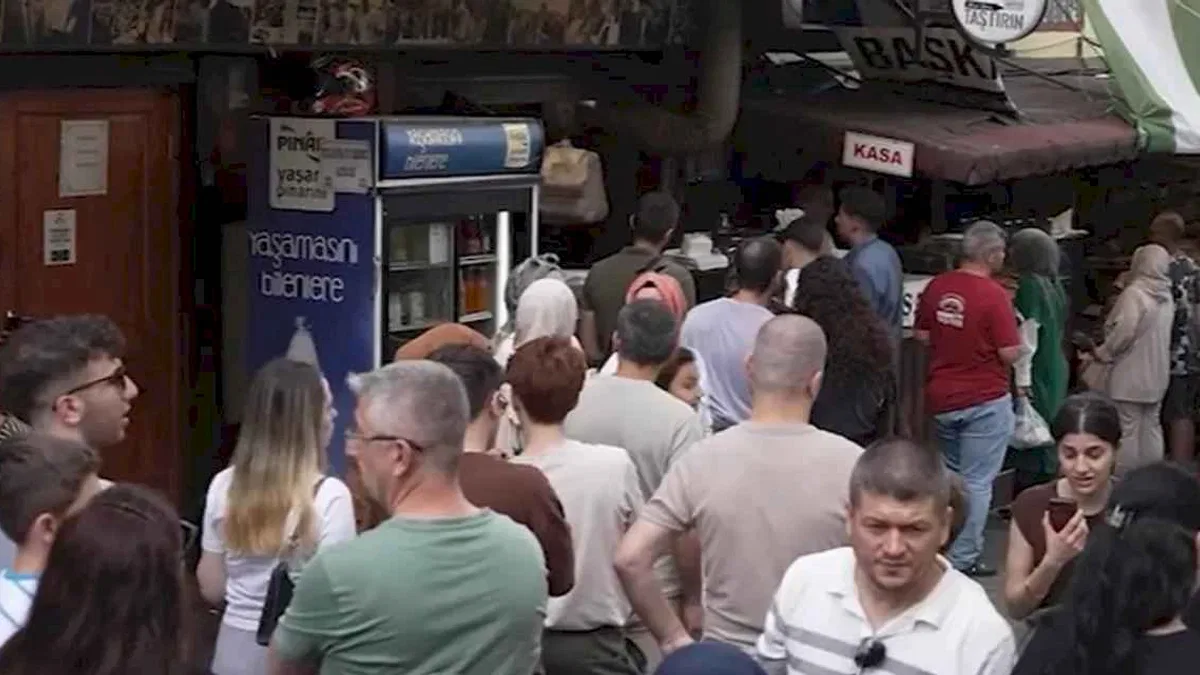 Bursa kültürle buluştu, esnaf kazandı