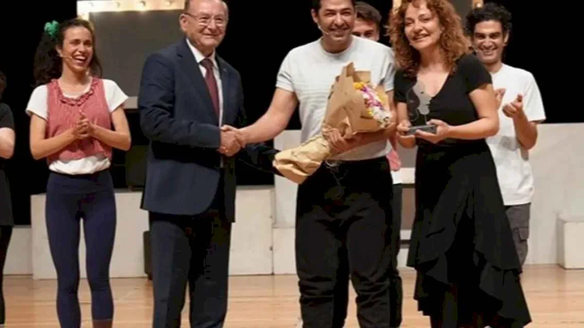 Denizli’de 10 günlük tiyatro şöleni "Deli Bayramı" ile taçlandı