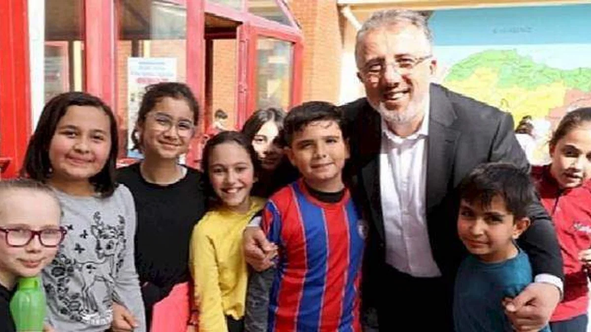 Nevşehir Belediyesi'nden Okul Kütüphanelerine 51 Bin Kitap
