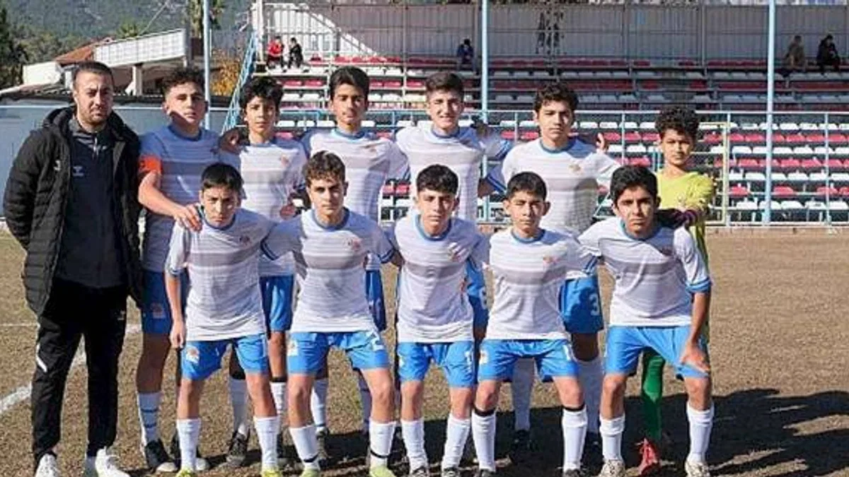 Kemer U14 takımı Kepez'le 1-1 berabere kaldı