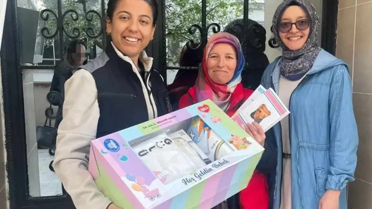 Çorum'da anne ve bebeklere evde destek