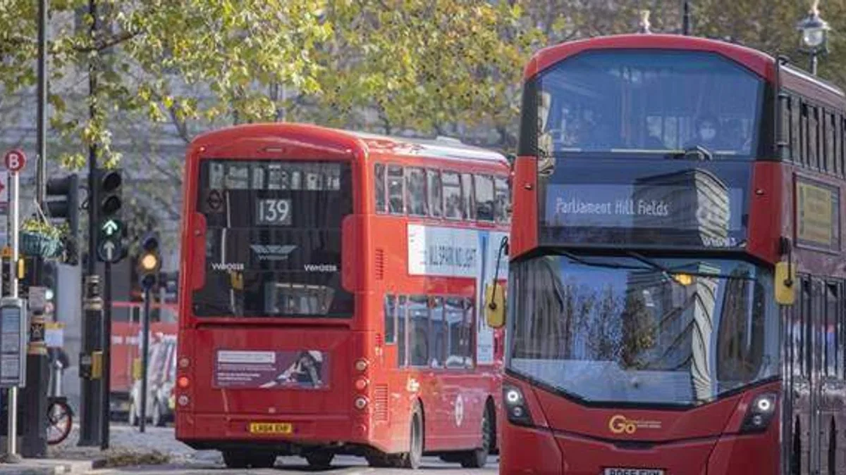 İngiltere'de otobüs şoförleri greve gitti